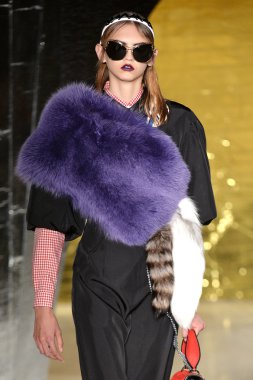 Paris Moda Haftası kapsamında Miu Miu gösterisi