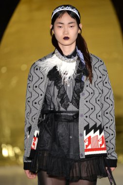 Paris Moda Haftası kapsamında Miu Miu gösterisi