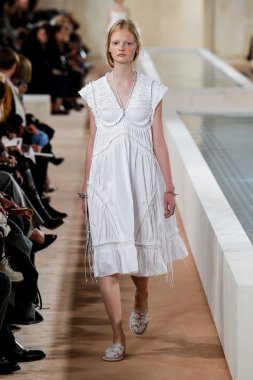 Paris Moda Haftası kapsamında Balanciaga gösterisi