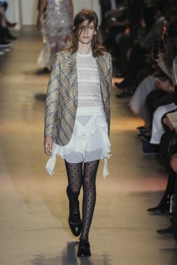 John Galliano gösteri 