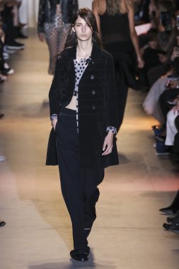 John Galliano gösteri 