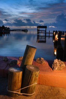 Günbatımı tropik sahil yeri 