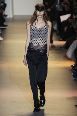 John Galliano gösteri 