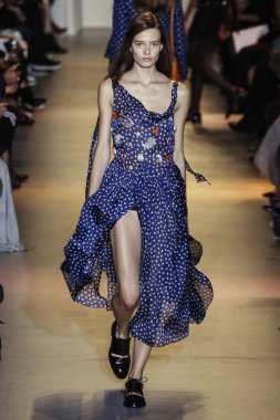 John Galliano gösteri 