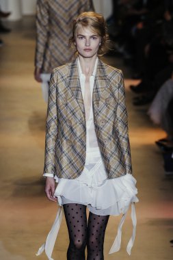 John Galliano gösteri 