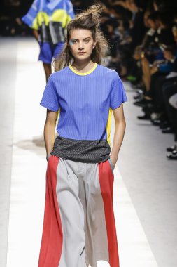 Issey Miyake gösterisi 