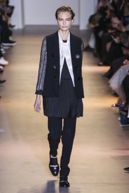 John Galliano gösteri 