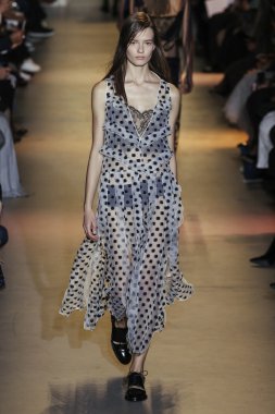 John Galliano gösteri 