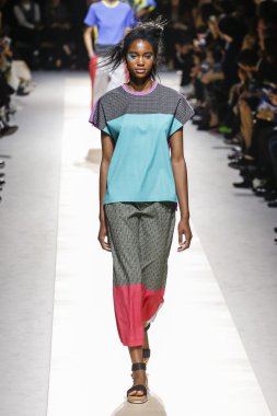 Issey Miyake gösterisi 