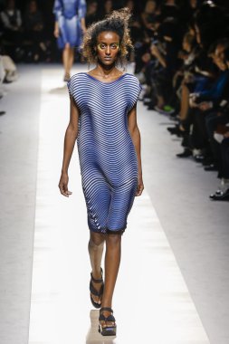 Issey Miyake gösterisi 