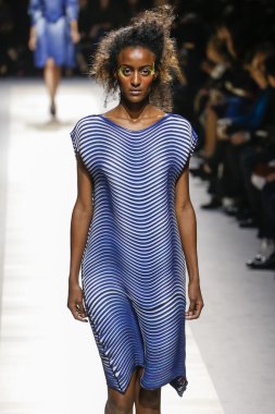 Issey Miyake gösterisi 