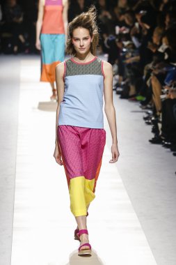 Issey Miyake gösterisi 