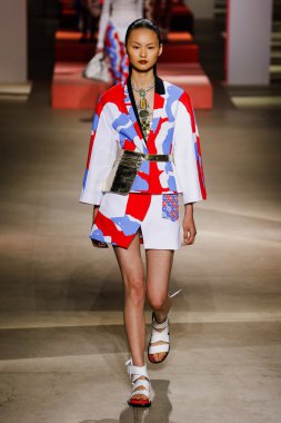 Paris Moda Haftası kapsamında Kenzo gösterisi 