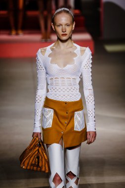 Paris Moda Haftası kapsamında Kenzo gösterisi 