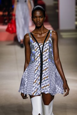 Paris Moda Haftası kapsamında Kenzo gösterisi 