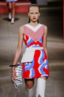 Paris Moda Haftası kapsamında Kenzo gösterisi 