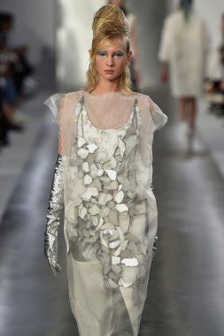 Maison Margiela gösterisi 