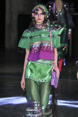 Manish Arora gösterisi 