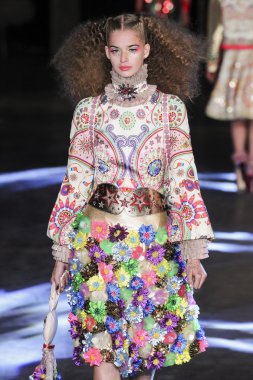 Manish Arora gösterisi 