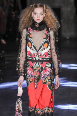 Manish Arora gösterisi 