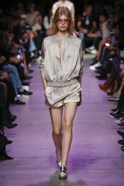 Paul ve Joe gösterisi 