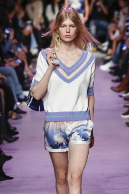 Paul ve Joe gösterisi 