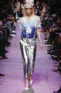 Paul ve Joe gösterisi 