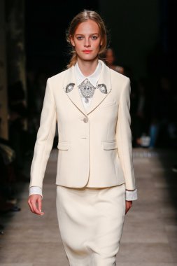 Rochas Paris Fashion Week kapsamında göster