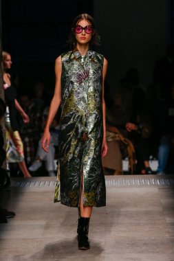 Rochas Paris Fashion Week kapsamında göster