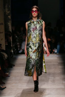 Rochas Paris Fashion Week kapsamında göster