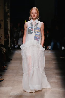 Rochas Paris Fashion Week kapsamında göster