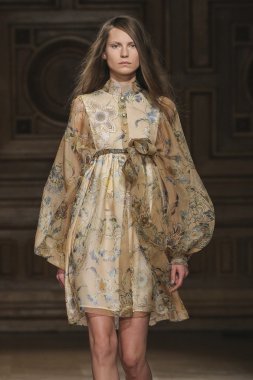 Paris Moda Haftası kapsamında YDE Şovu