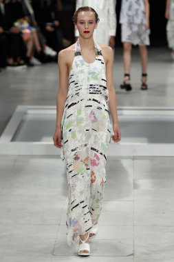 Paris Moda Haftası kapsamında Çağlayan gösterisi