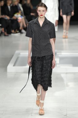 Paris Moda Haftası kapsamında Çağlayan gösterisi