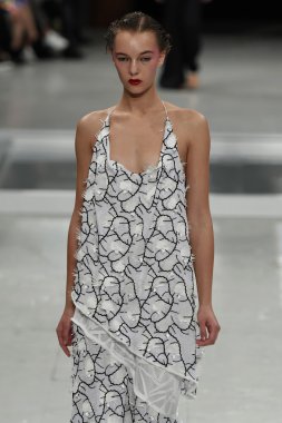 Paris Moda Haftası kapsamında Çağlayan gösterisi