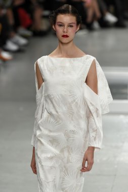 Paris Moda Haftası kapsamında Çağlayan gösterisi