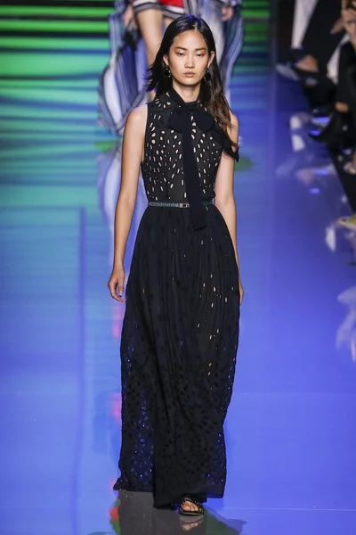 Elie Saab show — ストック写真