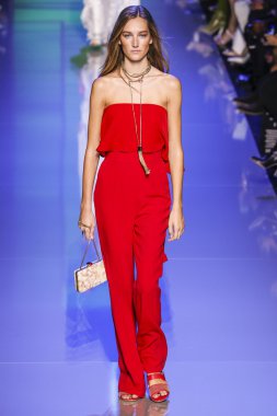 Elie Saab show