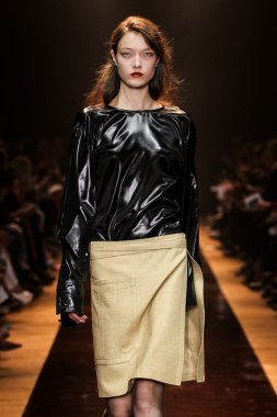 A model walks the runway during the Nina Ricci show as part of the Paris Fashion Week