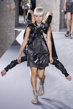 Rick Owens gösterisi