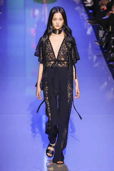 Elie Saab show — Stockfoto