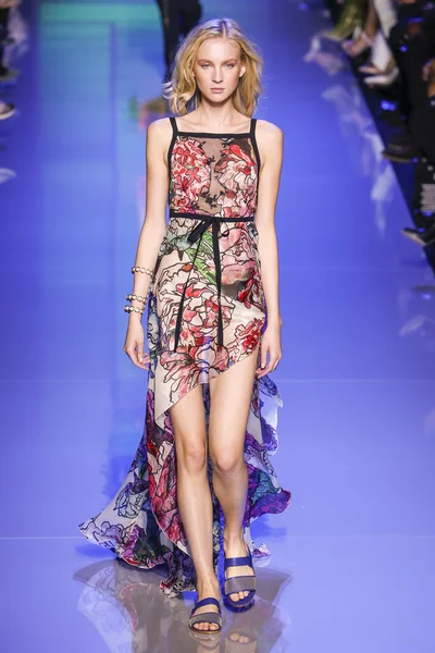 Elie Saab show — Stock Photo, Image