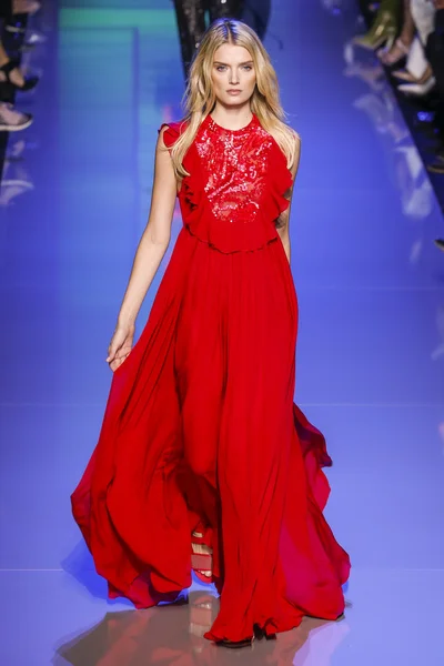 Elie Saab show — Stock Photo, Image