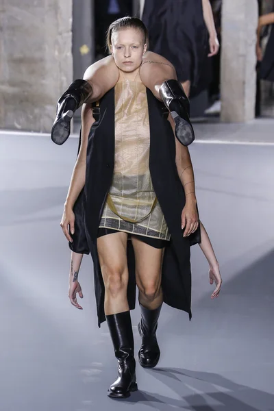 Rick Owens show — Stockfoto