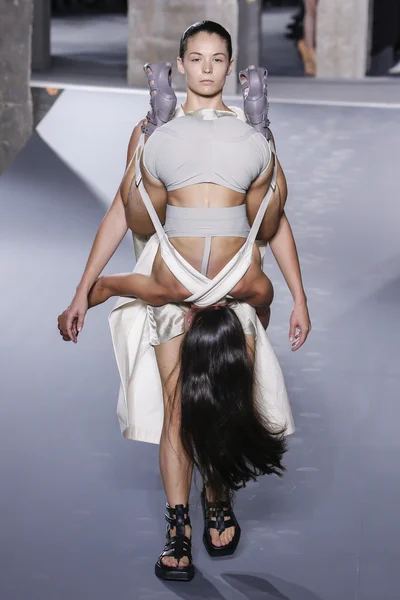 Show de Rick Owens — Foto de Stock