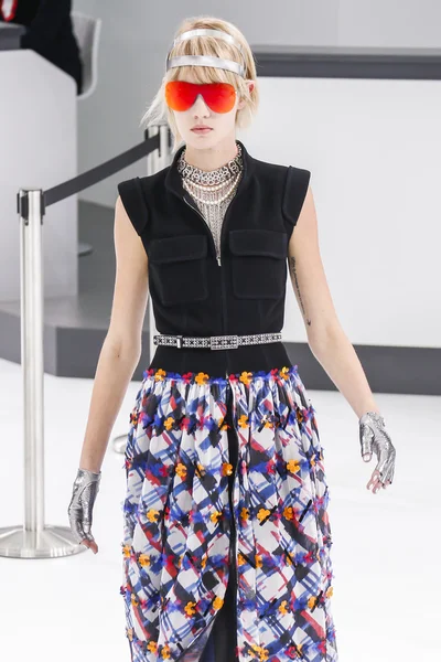 Chanel show as part of the Paris Fashion Week — Stock Photo, Image