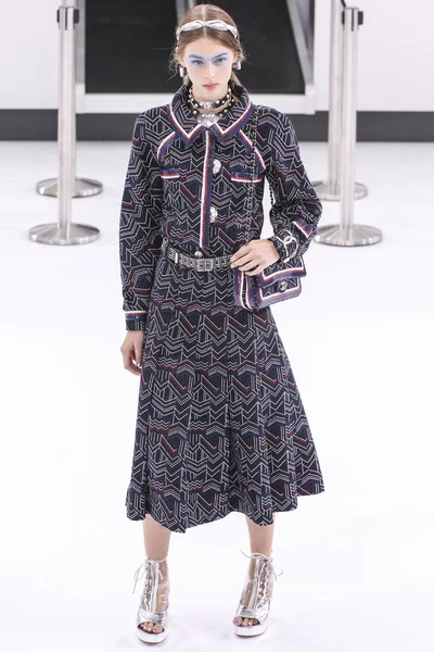 Chanel show as part of the Paris Fashion Week — Stock Photo, Image