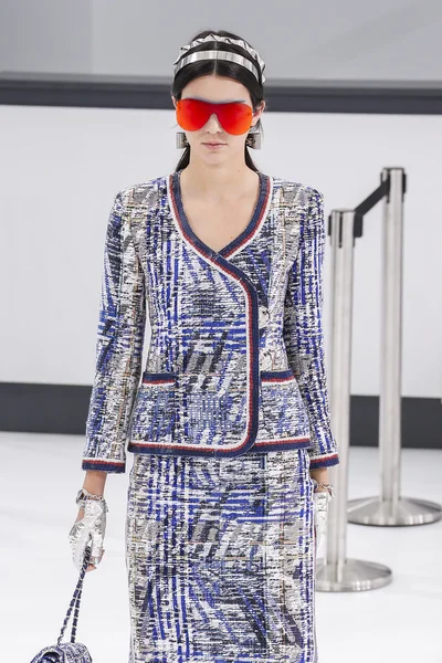 Chanel gösterisi olarak Paris moda haftası 