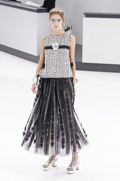 Шоу Шанель в рамках Недели моды в Париже
