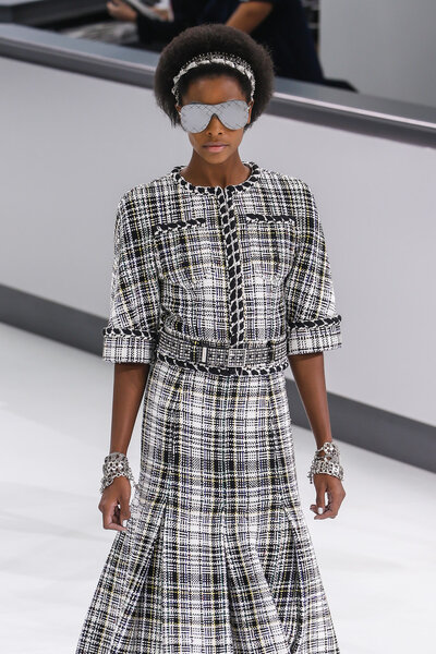 Шоу Шанель в рамках Недели моды в Париже
